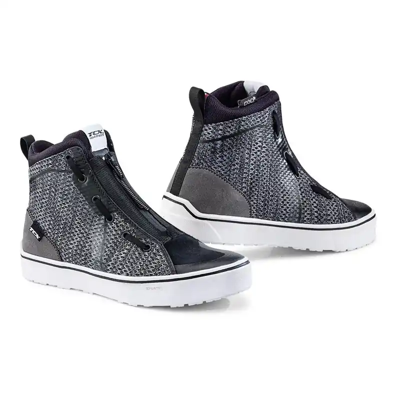 TCX IKASU AIR BOOTS BLACK/GREY No Minimum Order