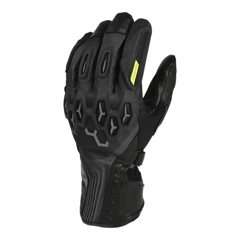 Low Price Macna Brawler Gloves Black